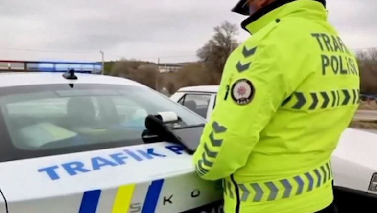 trafikpng-enUGIf4360GVwxcT8IV8dw